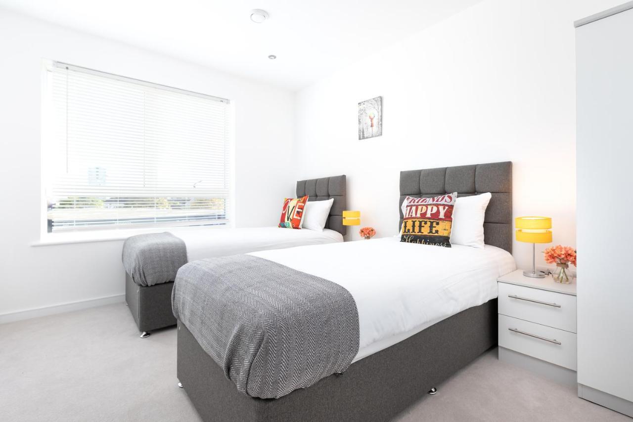 Skyvillion - Olympic View London Stratford Apartment Ngoại thất bức ảnh
